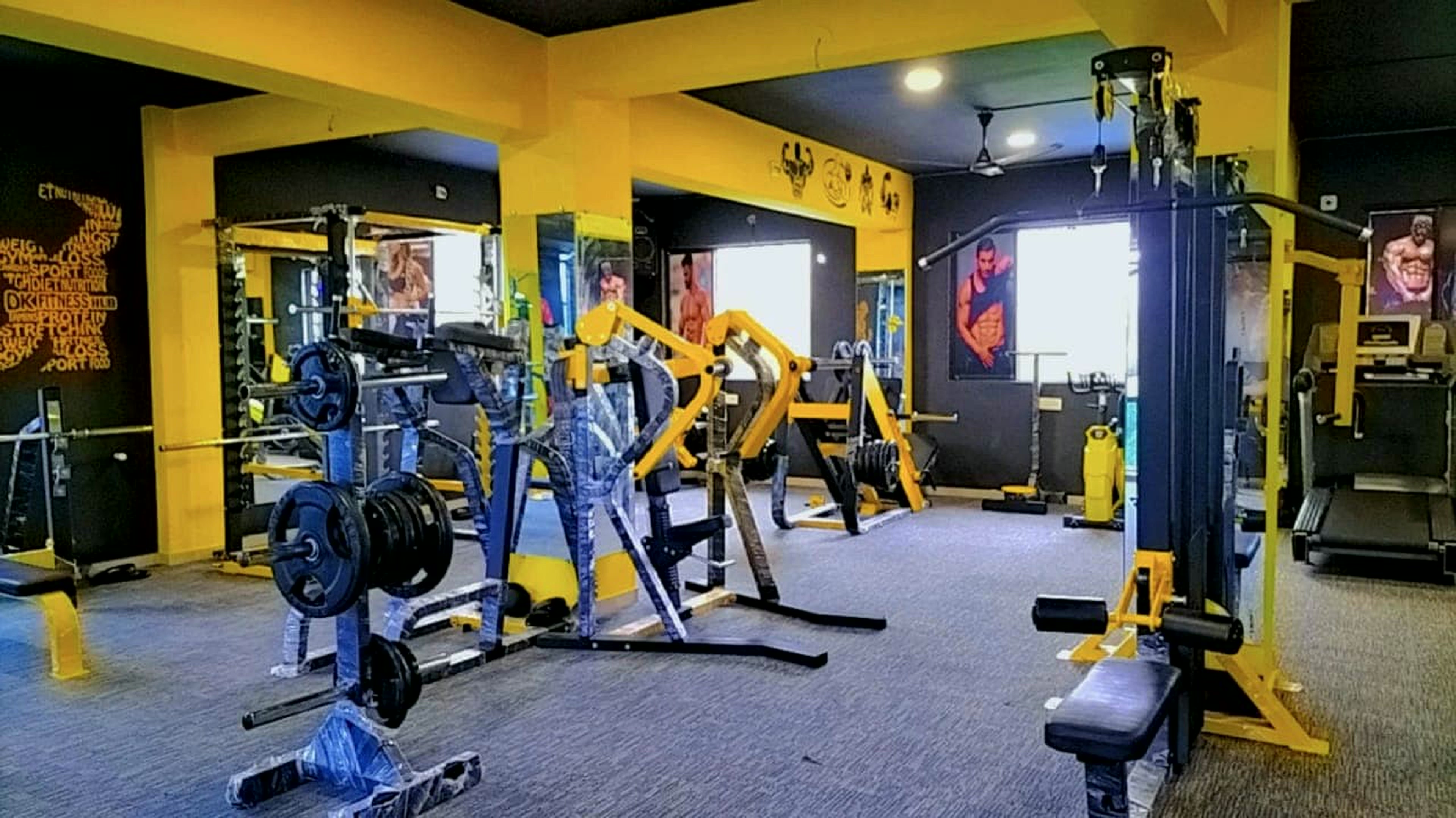 1-on-1 Personal Training with expert coach guidance at DK Fitness Hub